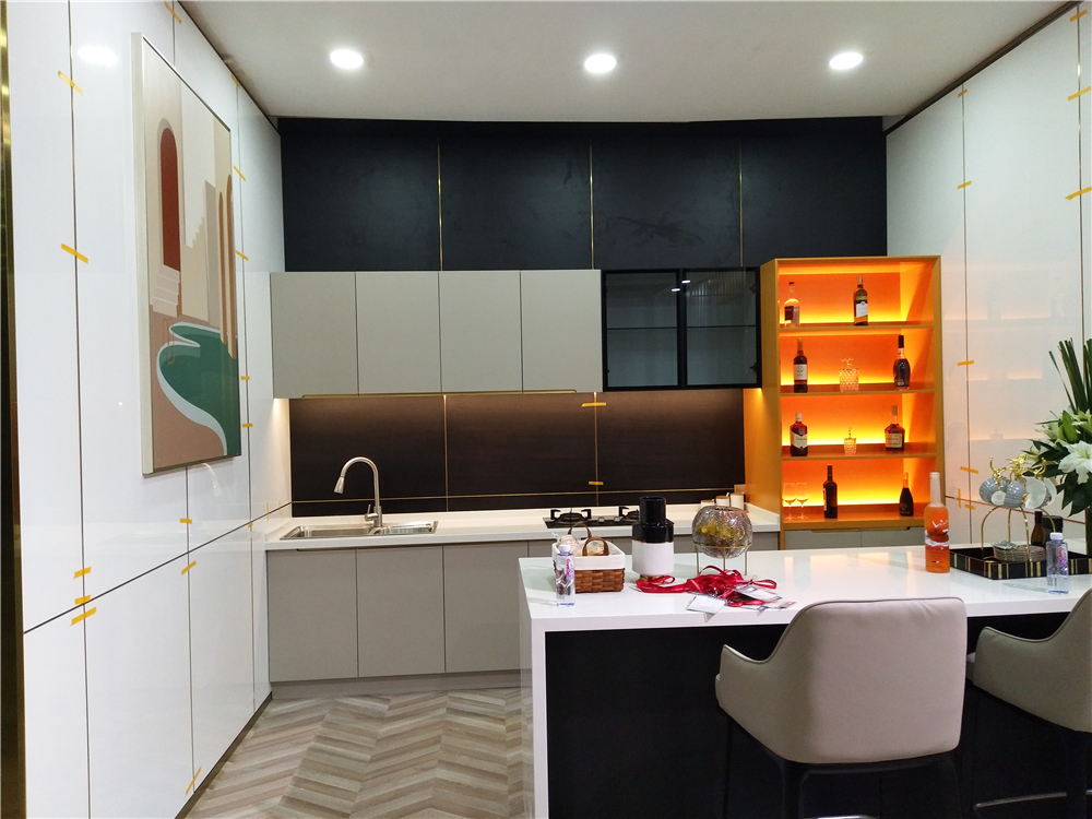 品尊工匠張董：原木現(xiàn)代輕奢，將環(huán)保進行到底(圖3)