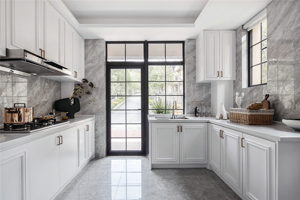 定制櫥柜的材質(zhì)都有哪些，哪個(gè)好？(圖1)