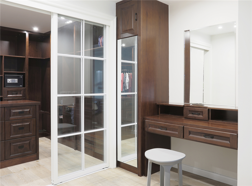 衣柜定制要多少錢 價格怎么算？(圖2)