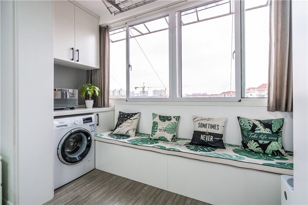 全屋定制是如何利用陽臺空間？(圖1)